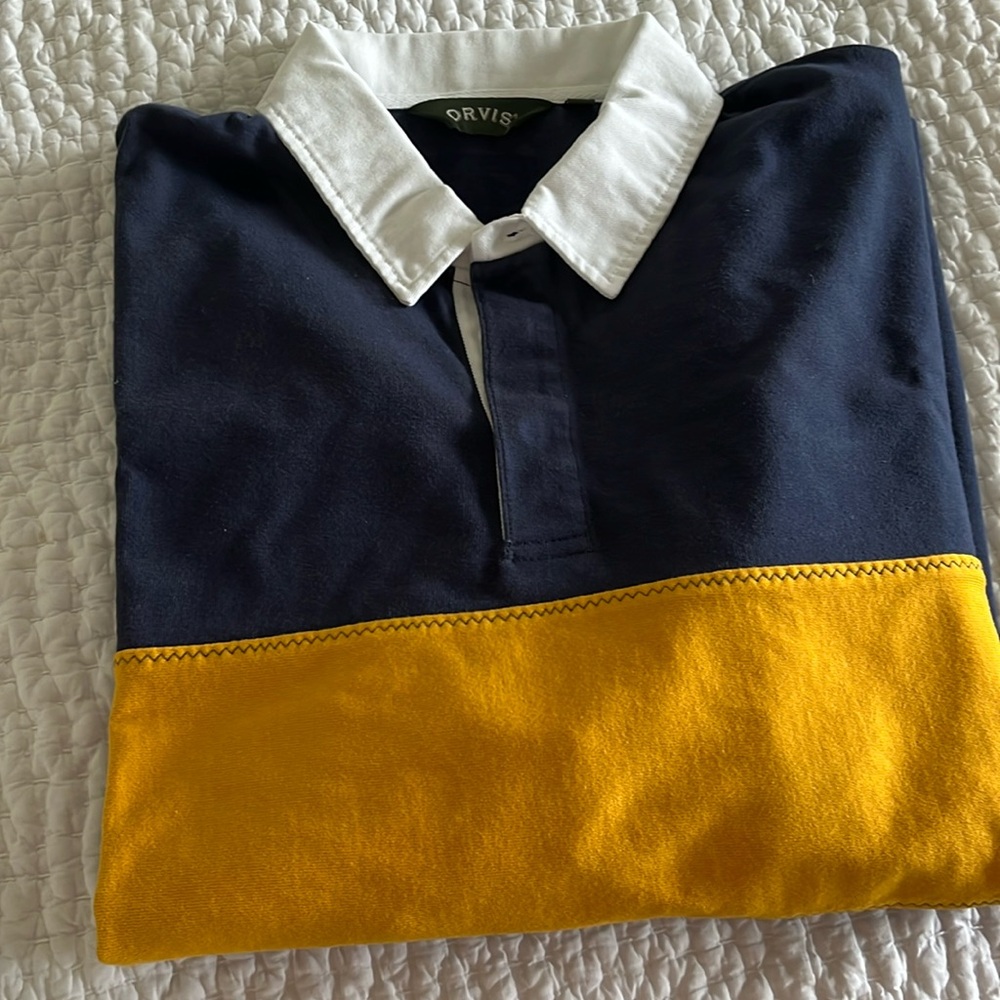 Men’s medium never-worn Orvis long sleeve polo